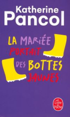 La mariée portait des bottes jaunes